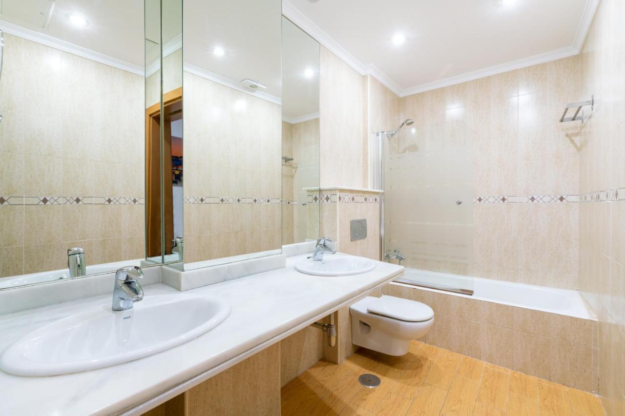 Luxury Duplex 200 M2 Terrace Parking StayinSéville Extérieur photo
