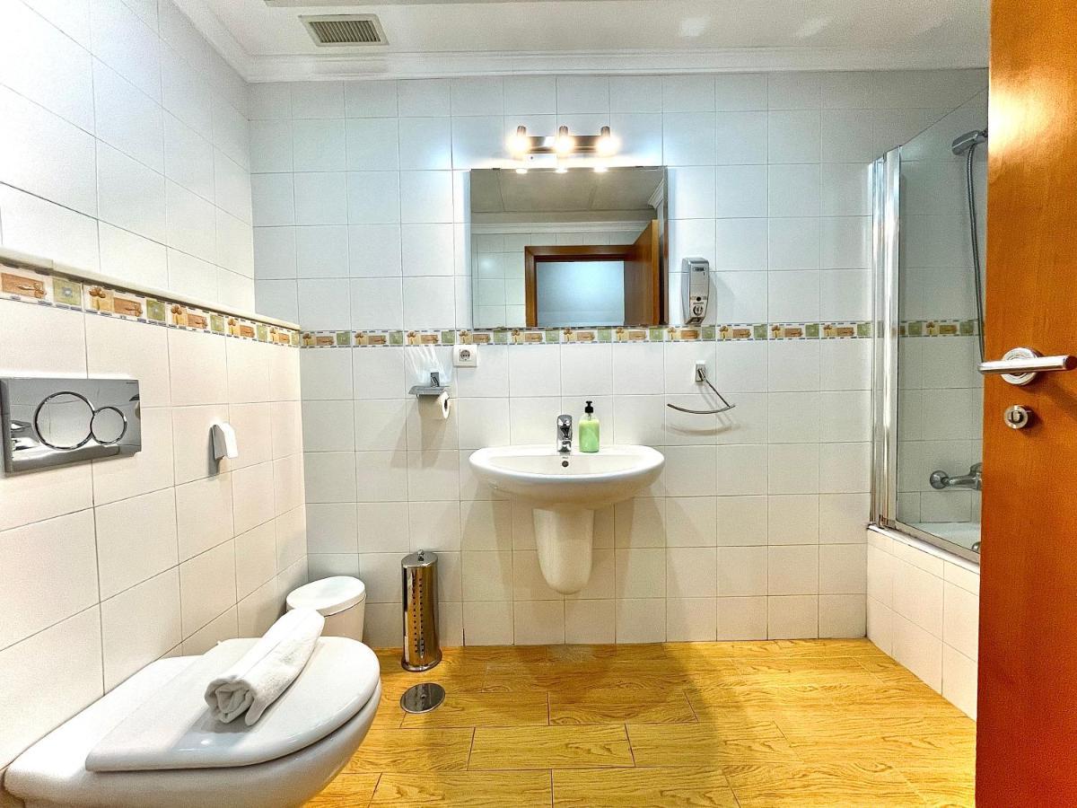 Luxury Duplex 200 M2 Terrace Parking StayinSéville Extérieur photo