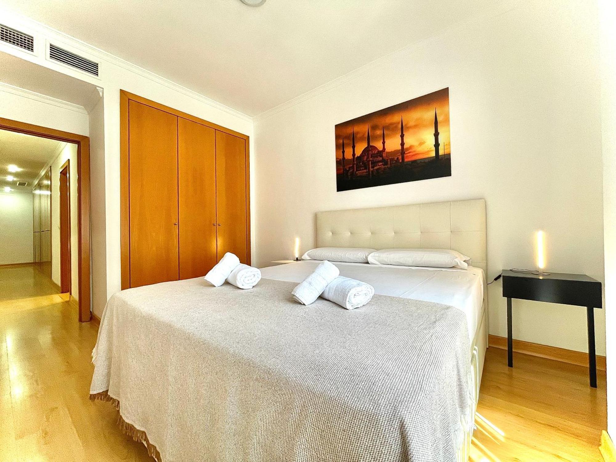 Luxury Duplex 200 M2 Terrace Parking StayinSéville Extérieur photo